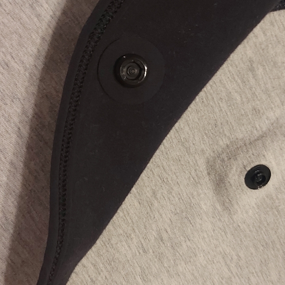 IVIVVA (by Lululemon) On The Double Wrap Reversible Jacket - Picture 9 of 11